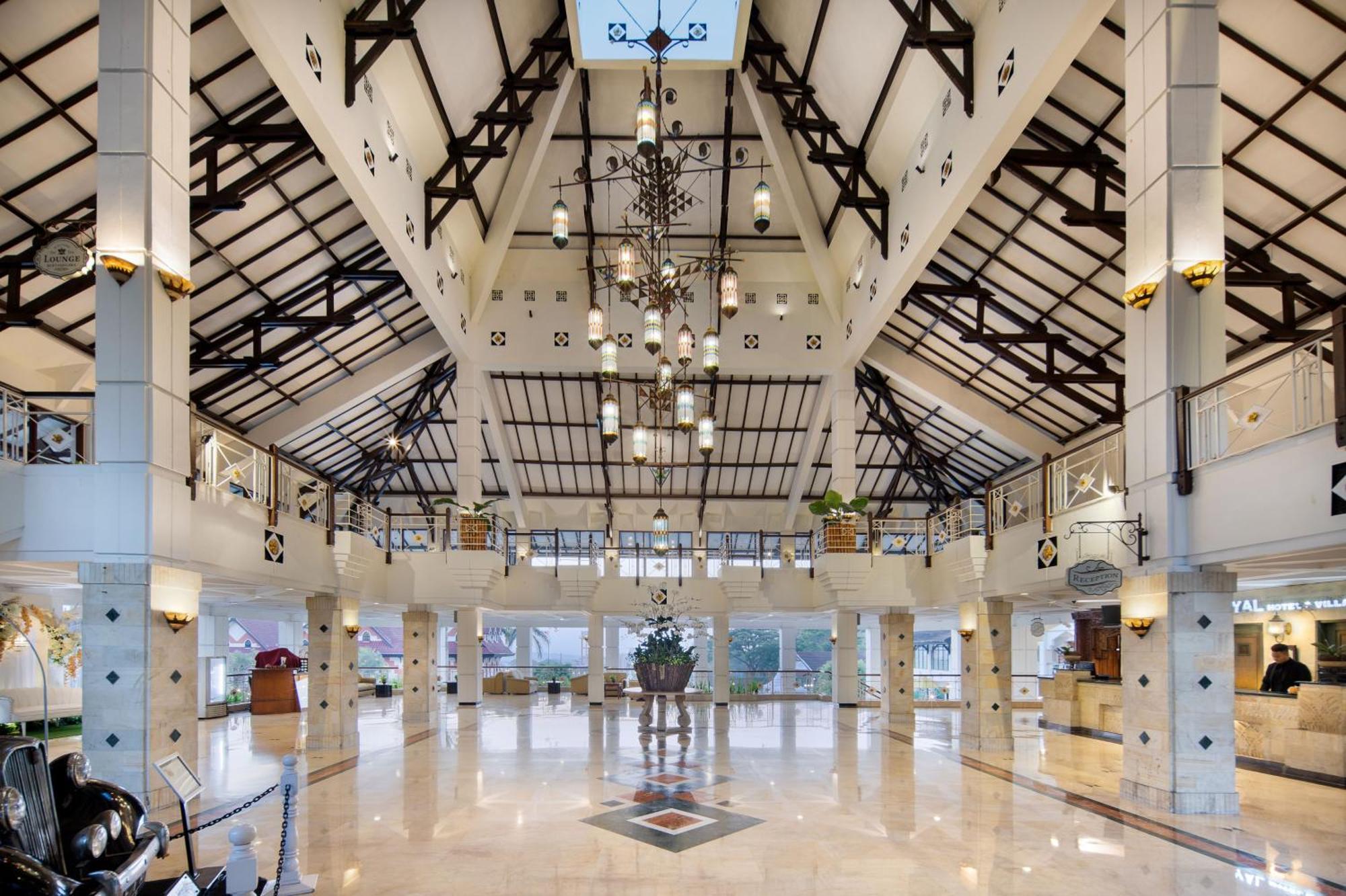Royal Hotel And Villa Batu Batu  Kültér fotó